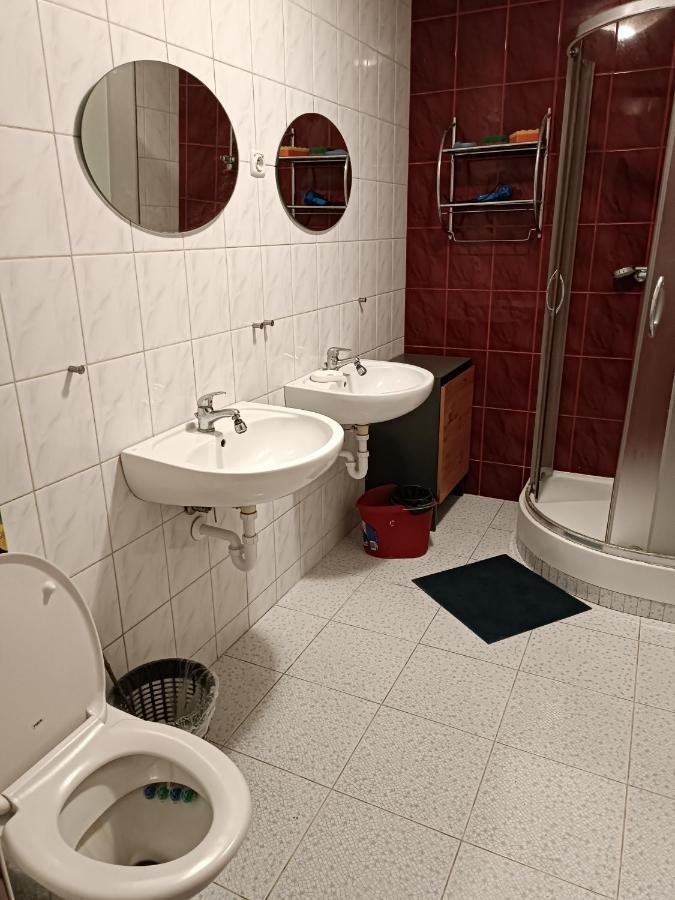 Hostel Sunrise Liwska 바르샤바 외부 사진