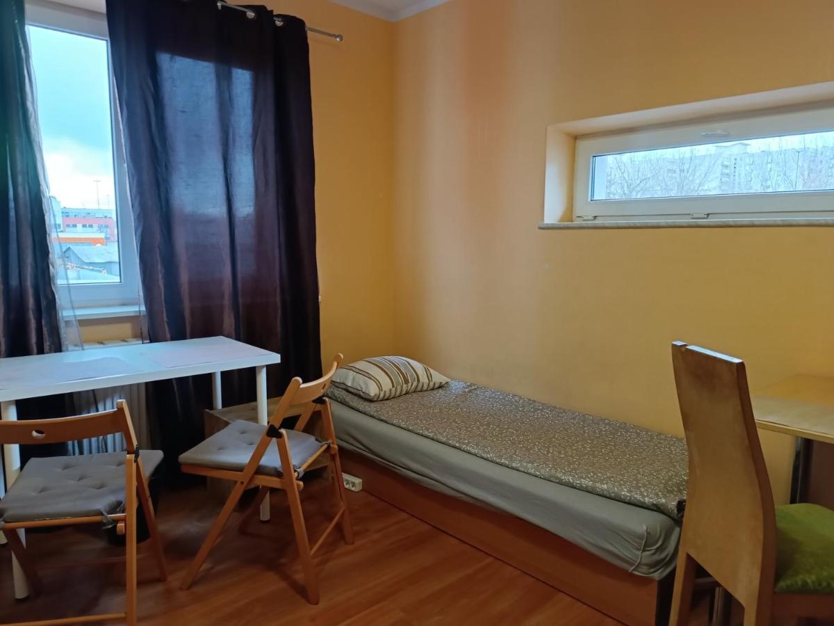 Hostel Sunrise Liwska 바르샤바 외부 사진