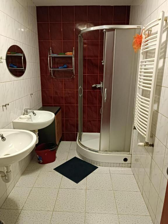 Hostel Sunrise Liwska 바르샤바 외부 사진